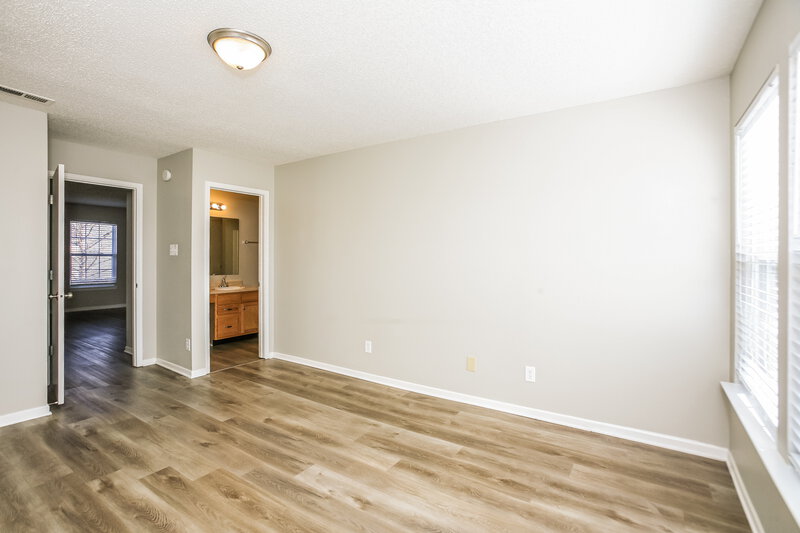 2,065/Mo, 10834 Timothy Ln Indianapolis, IN 46231 Main Bedroom View