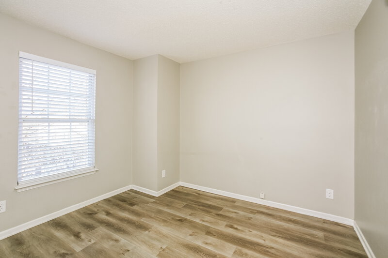 2,065/Mo, 10834 Timothy Ln Indianapolis, IN 46231 Bedroom View 2