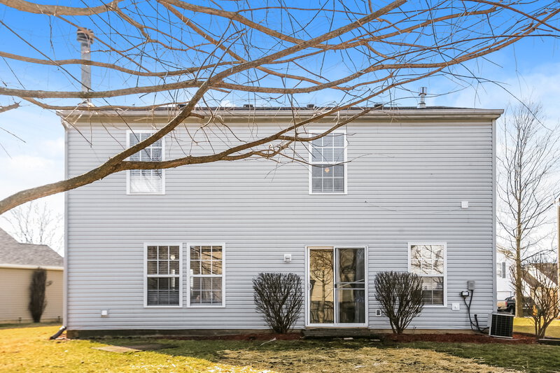 2,065/Mo, 10834 Timothy Ln Indianapolis, IN 46231 Rear View 2
