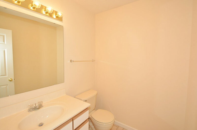 2,710/Mo, 6002 Morning Dove Dr Indianapolis, IN 46228 Bathroom View