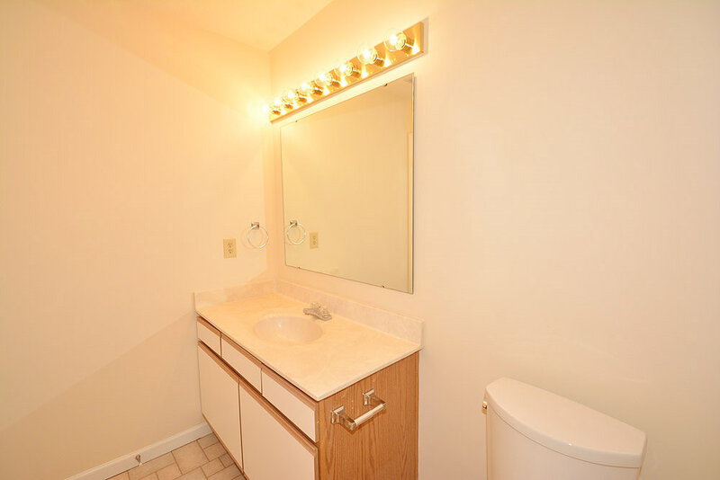 2,710/Mo, 6002 Morning Dove Dr Indianapolis, IN 46228 Master Bathroom View