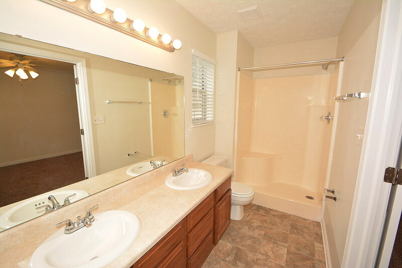 1,655/Mo, 3628 Crickwood Ct Indianapolis, IN 46268 Master Bathroom View