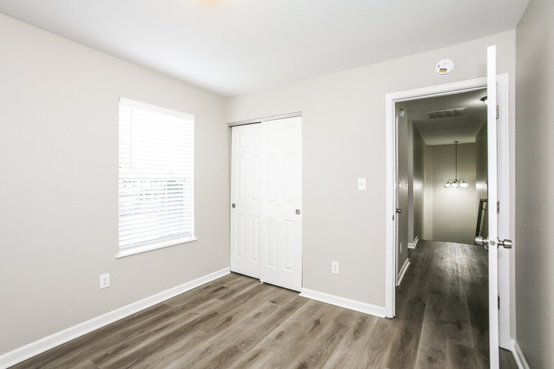 1,915/Mo, 1684 Creekside Dr Brownsburg, IN 46112 Bedroom View 2