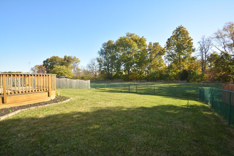1,950/Mo, 6439 Kelsey Dr Indianapolis, IN 46268 Yard View