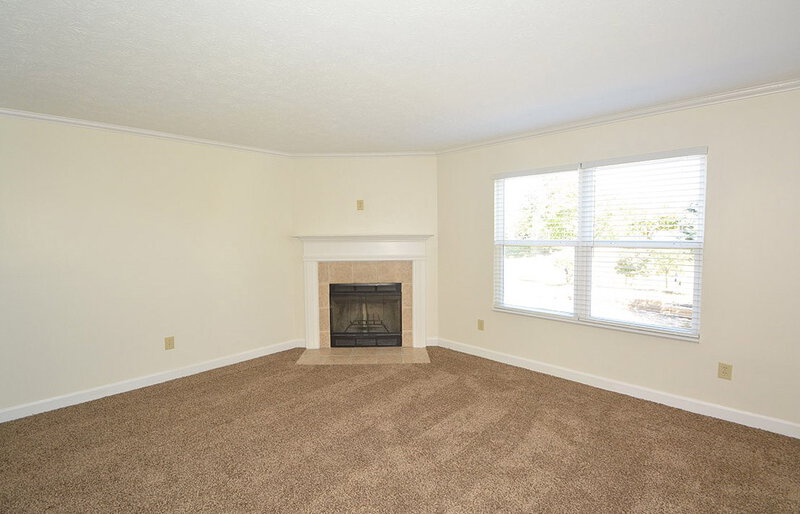 2,150/Mo, 13019 Quarterback Ln Fishers, IN 46037 Family Room View
