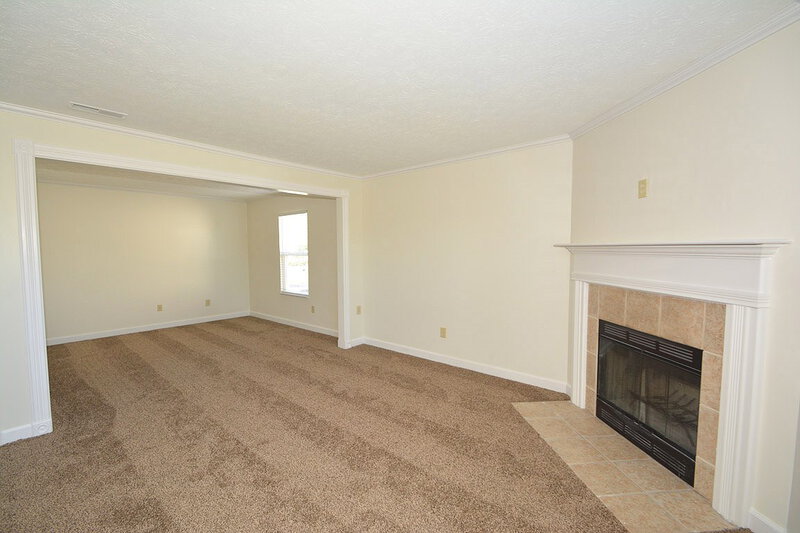 2,150/Mo, 13019 Quarterback Ln Fishers, IN 46037 Family Room View 2