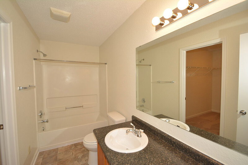 1,595/Mo, 5031 Flame Way Indianapolis, IN 46254 Master Bathroom View