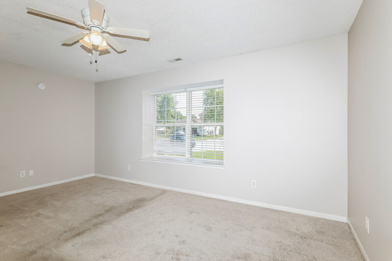 1,980/Mo, 7394 Tassel Ct Avon, IN 46123 Main Bedroom View 2