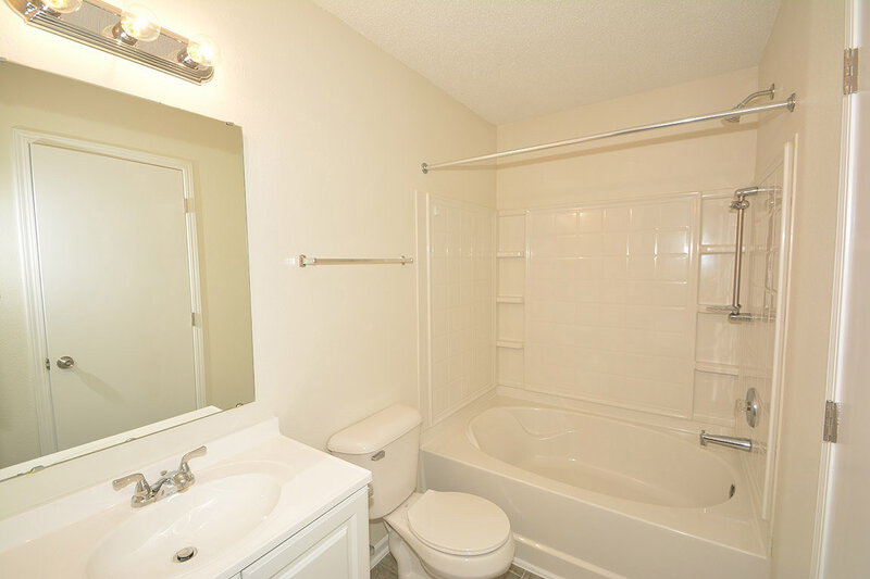 1,420/Mo, 8561 Bluff Point Dr Camby, IN 46113 Master Bathroom View