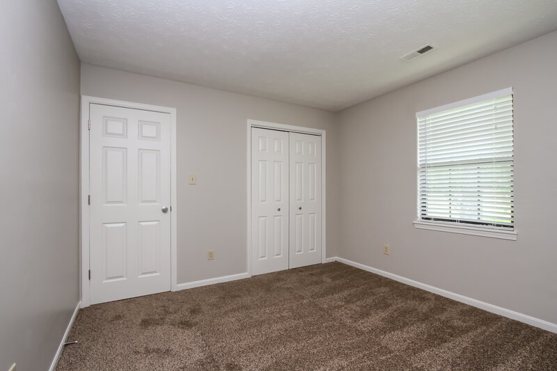 2,520/Mo, 5766 Pine Knoll Blvd Noblesville, IN 46062 Bedroom View 2