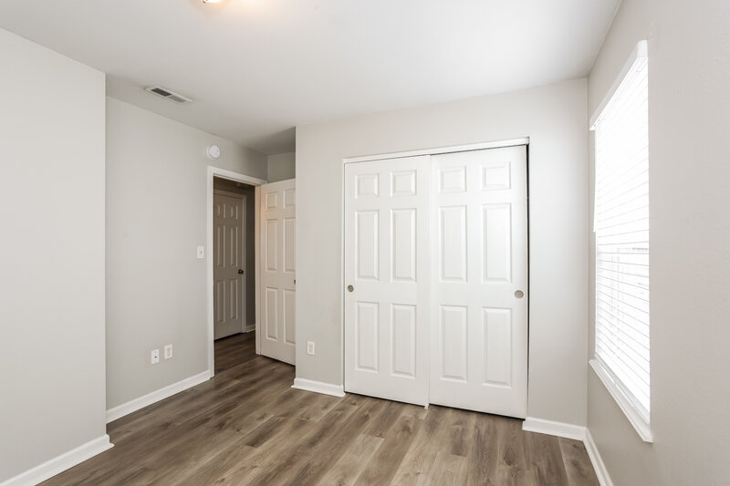 1,755/Mo, 2335 Layton Park Dr Indianapolis, IN 46239 Bedroom View