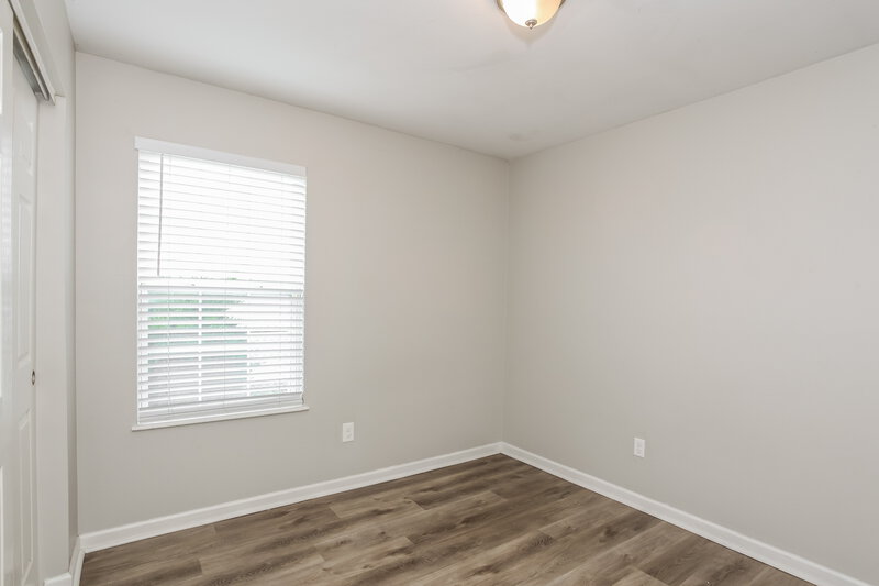 1,755/Mo, 2335 Layton Park Dr Indianapolis, IN 46239 Bedroom View 4