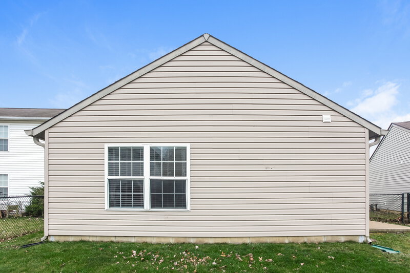 1,755/Mo, 2335 Layton Park Dr Indianapolis, IN 46239 Rear View 2