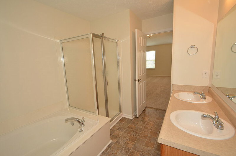 1,730/Mo, 10993 Amelia Ct Noblesville, IN 46060 Master Bathroom View 2