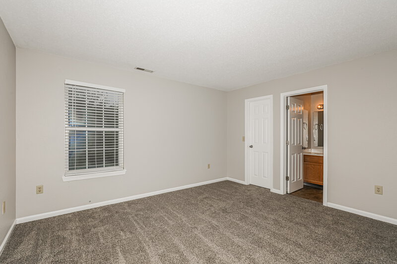 1,960/Mo, 110 Tracy Ridge Blvd New Whiteland, IN 46184 Main Bedroom View