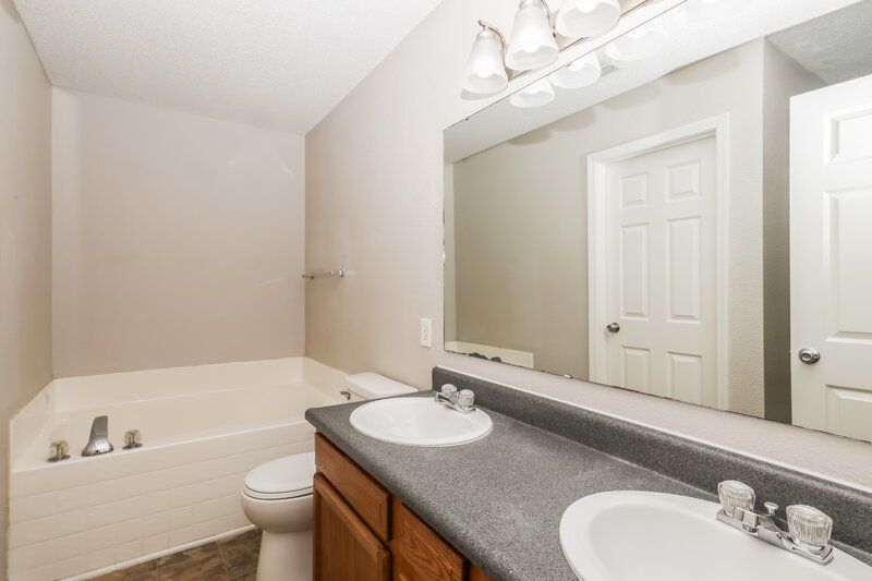 2,025/Mo, 4650 Whitview Ln Indianapolis, IN 46237 Misc View 5