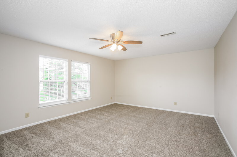 1,985/Mo, 9454 W Canoe Trl Pendleton, IN 46064 Main Bedroom View