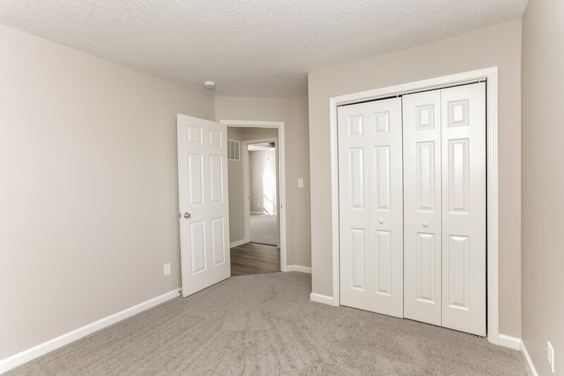 1,760/Mo, 3937 Candle Berry Dr Indianapolis, IN 46235 Bedroom View 4