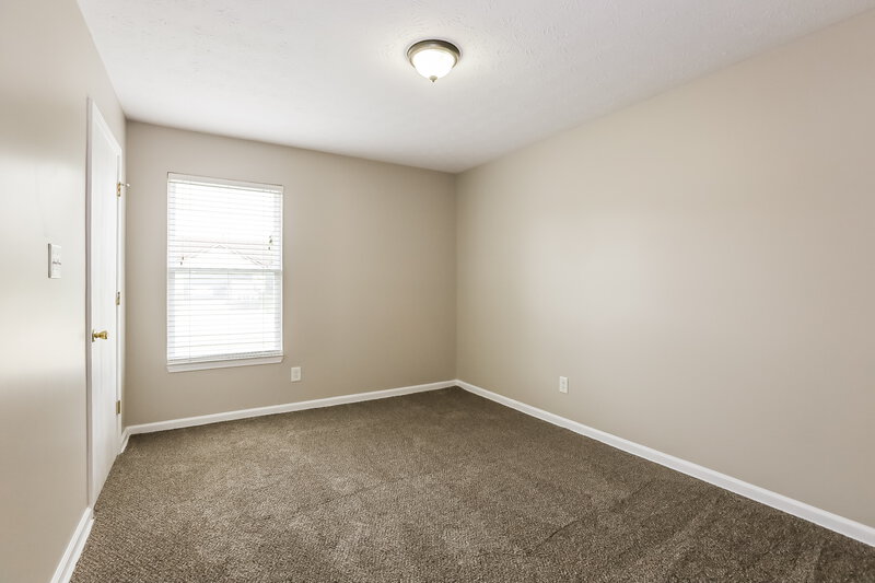 1,950/Mo, 1083 Pine Ridge Way Brownsburg, IN 46112 Bedroom View 4