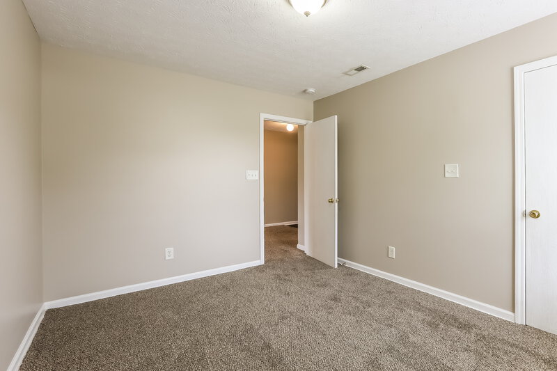 1,950/Mo, 1083 Pine Ridge Way Brownsburg, IN 46112 Bedroom View 5
