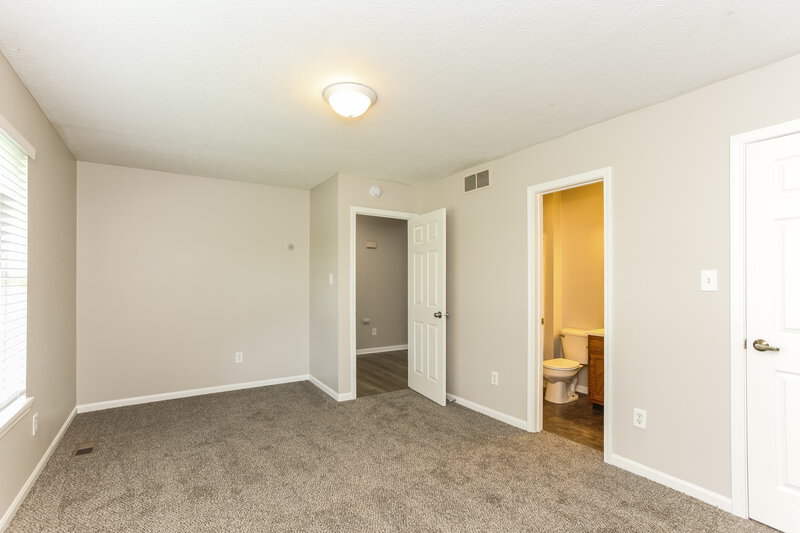 1,895/Mo, 7825 Jaclyn Dr Indianapolis, IN 46237 Main Bedroom View