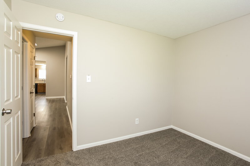 1,895/Mo, 7825 Jaclyn Dr Indianapolis, IN 46237 Bedroom View