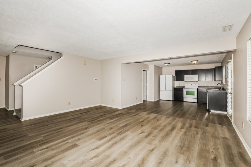 1,780/Mo, 9205 Middlebury Way Camby, IN 46113 Living Room View 2