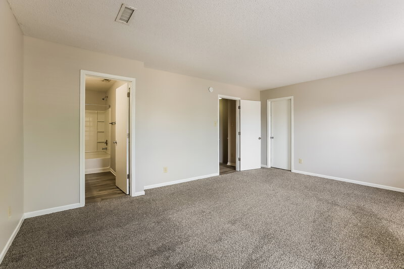 1,760/Mo, 9205 Middlebury Way Camby, IN 46113 Main Bedroom View 2