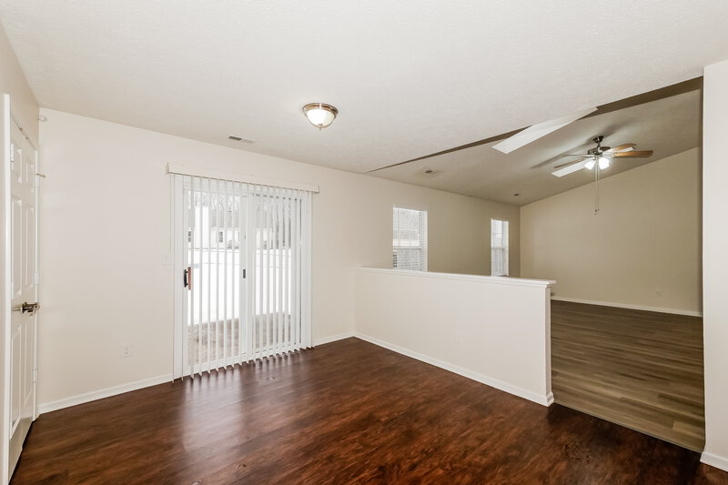 1,735/Mo, 8406 Southern Springs Way Indianapolis, IN 46237 Dining Room View