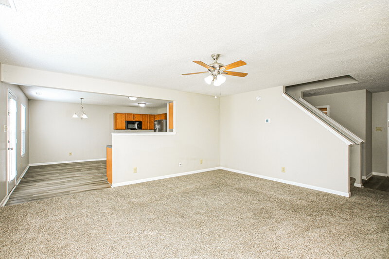 1,740/Mo, 3115 Black Forest Ln Indianapolis, IN 46239 Living Room View 2