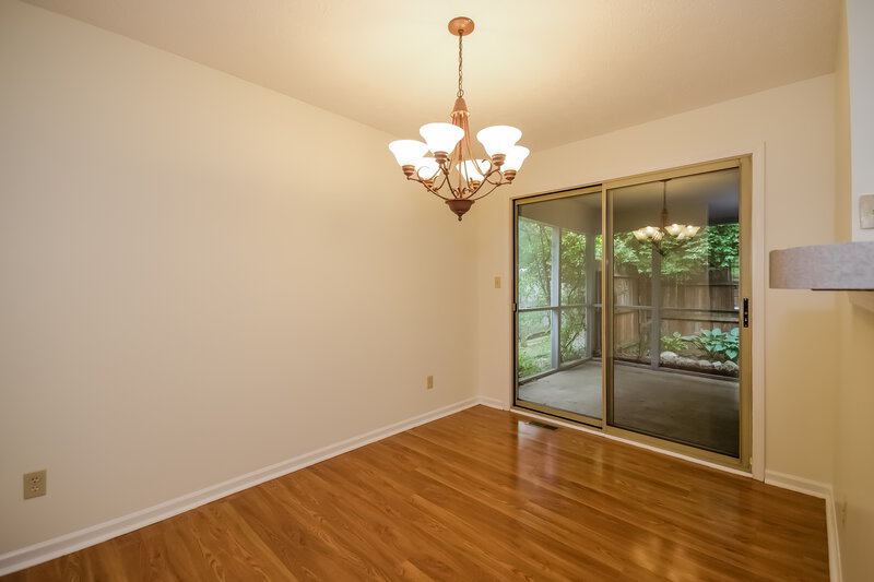 1,905/Mo, 2917 Sunnyfield Ct Indianapolis, IN 46228 Breakfast Nook View
