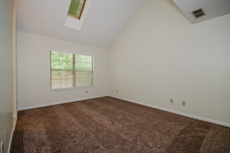 1,905/Mo, 2917 Sunnyfield Ct Indianapolis, IN 46228 Master Bedroom View