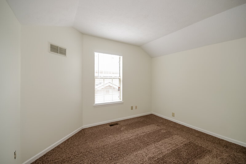 1,905/Mo, 2917 Sunnyfield Ct Indianapolis, IN 46228 Bedroom View 2