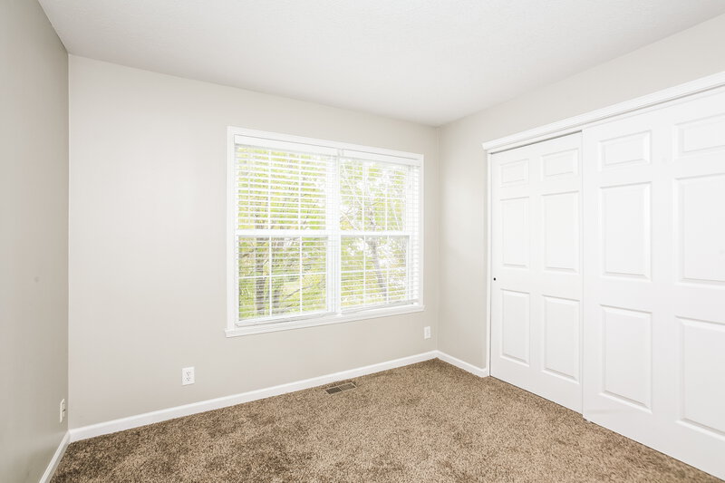 2,015/Mo, 5294 Ivy Hill Dr Carmel, IN 46033 Bedroom View 2