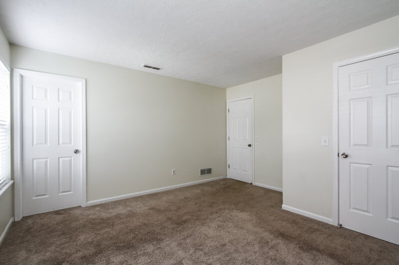 1,900/Mo, 5956 Tybalt Ln Indianapolis, IN 46254 Bedroom View 4