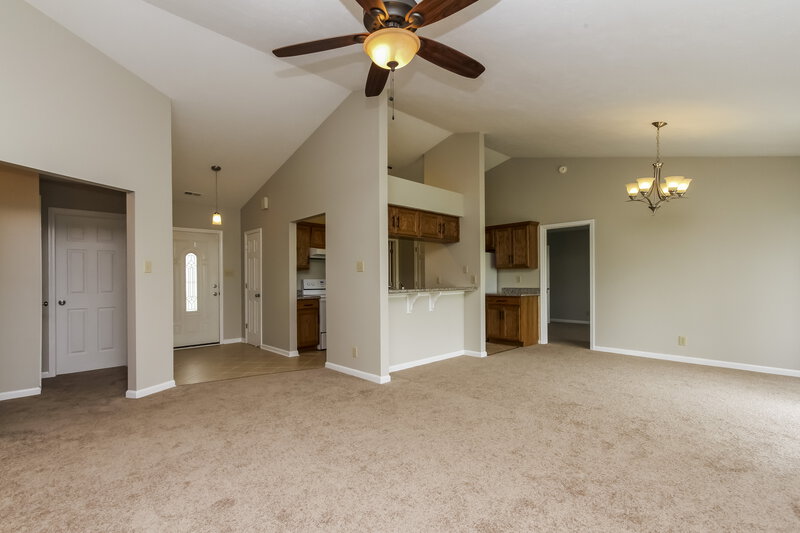 1,430/Mo, 7562 Bancaster Dr Indianapolis, IN 46268 Living Room View