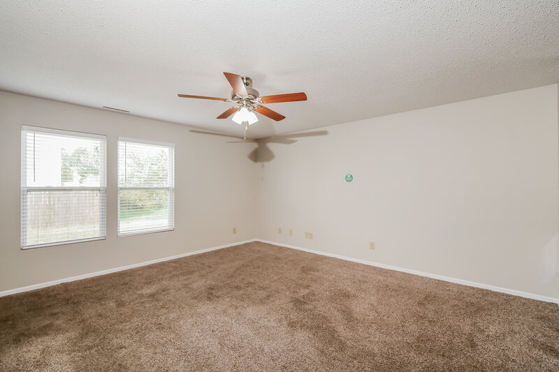 1,635/Mo, 9165 Bainbridge Dr Camby, IN 46113 Living Room View