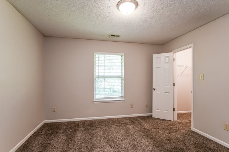 2,020/Mo, 6261 Hazelhatch Dr Indianapolis, IN 46268 Misc View 13