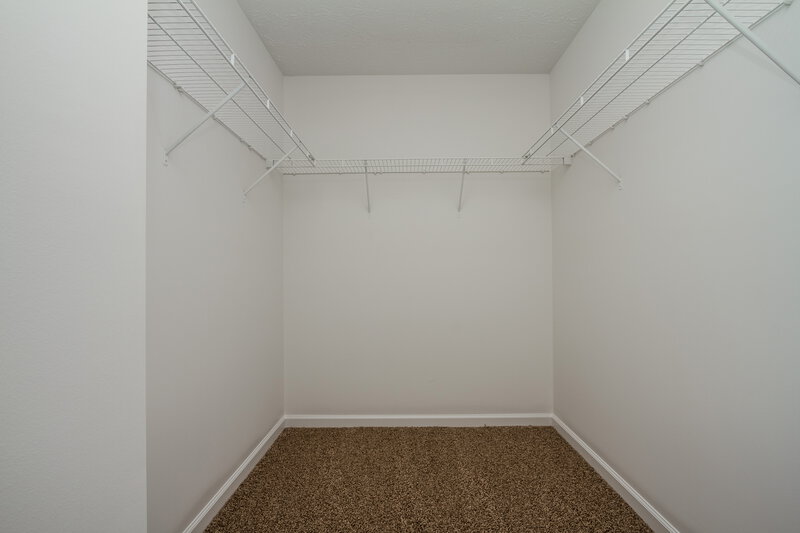 2,145/Mo, 13885 Catalina Dr Fishers, IN 46038 Walk In Closet View 2