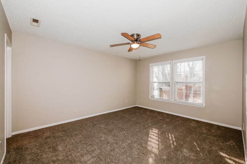 1,755/Mo, 1740 Feather Reed Ln Greenwood, IN 46143 Main Bedroom View