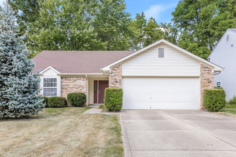 1,730/Mo, 3930 Par Dr Indianapolis, IN 46268 External View