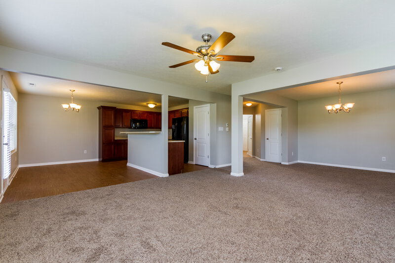 1,805/Mo, 15591 Sandlands Cir Noblesville, IN 46060 Living Room View