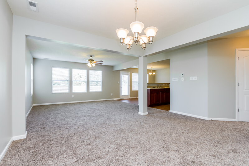 1,805/Mo, 15591 Sandlands Cir Noblesville, IN 46060 Dining Room View