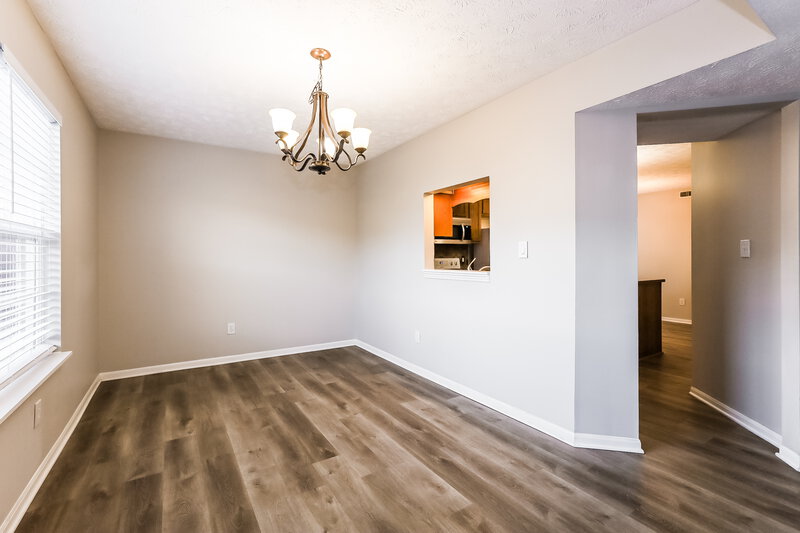 2,115/Mo, 7310 Atmore Dr Indianapolis, IN 46217 Dining Room View