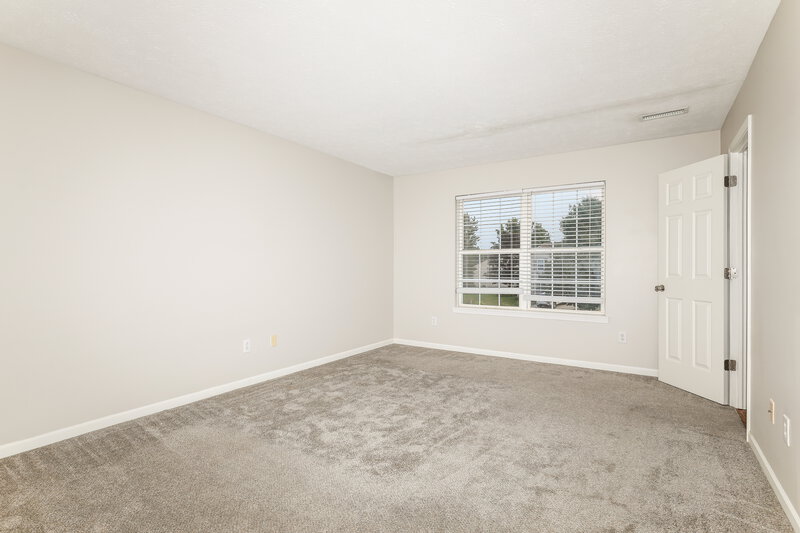 2,130/Mo, 9010 Eiderdown Way Indianapolis, IN 46234 Main Bedroom View