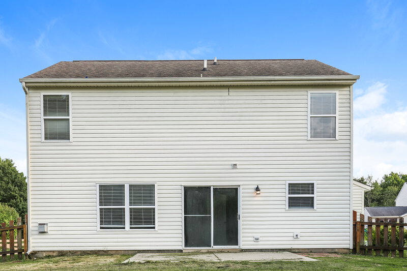 2,130/Mo, 9010 Eiderdown Way Indianapolis, IN 46234 Rear View
