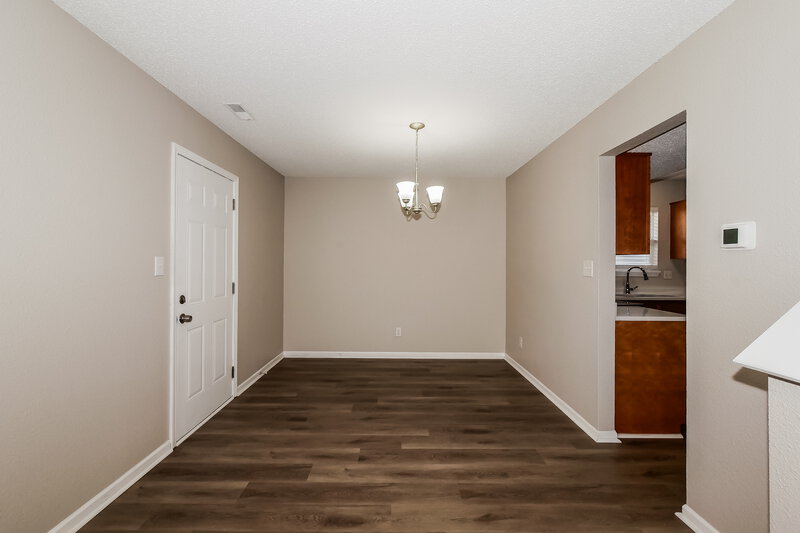 1,830/Mo, 3644 Whistlewood Ln Indianapolis, IN 46239 Dining Room View