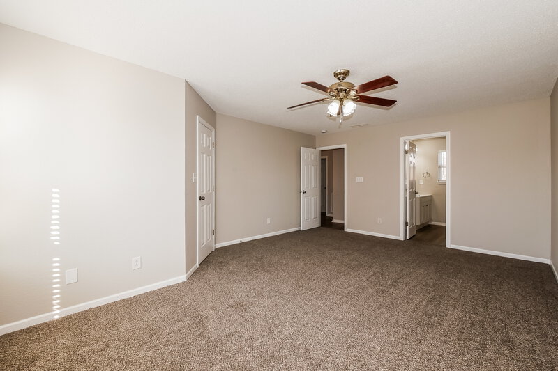 1,830/Mo, 3644 Whistlewood Ln Indianapolis, IN 46239 Main Bedroom View 2