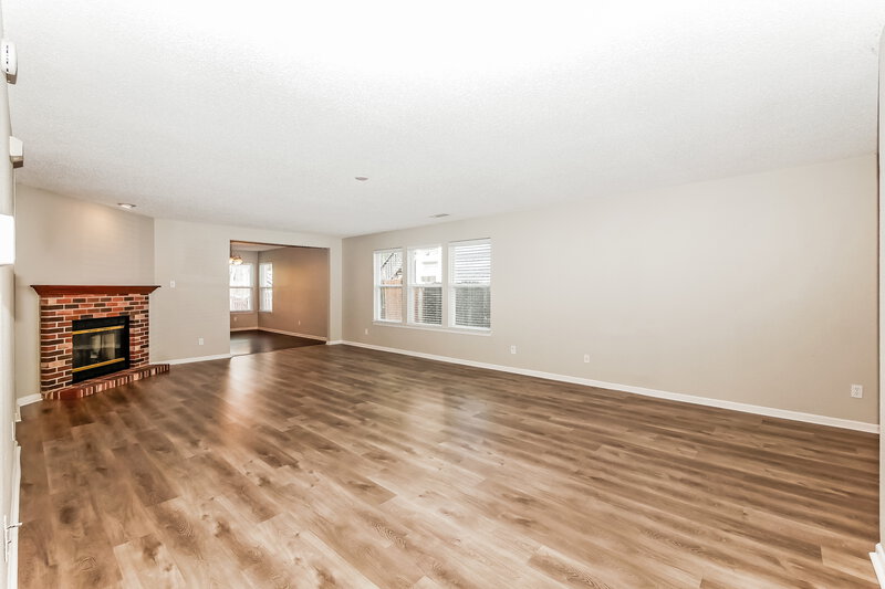 2,400/Mo, 10236 Hatherley Way Fishers, IN 46037 Living Room View 2