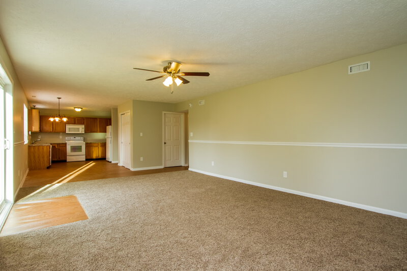 1,750/Mo, 4424 Cardamon Ct Indianapolis, IN 46237 Living Room View 2